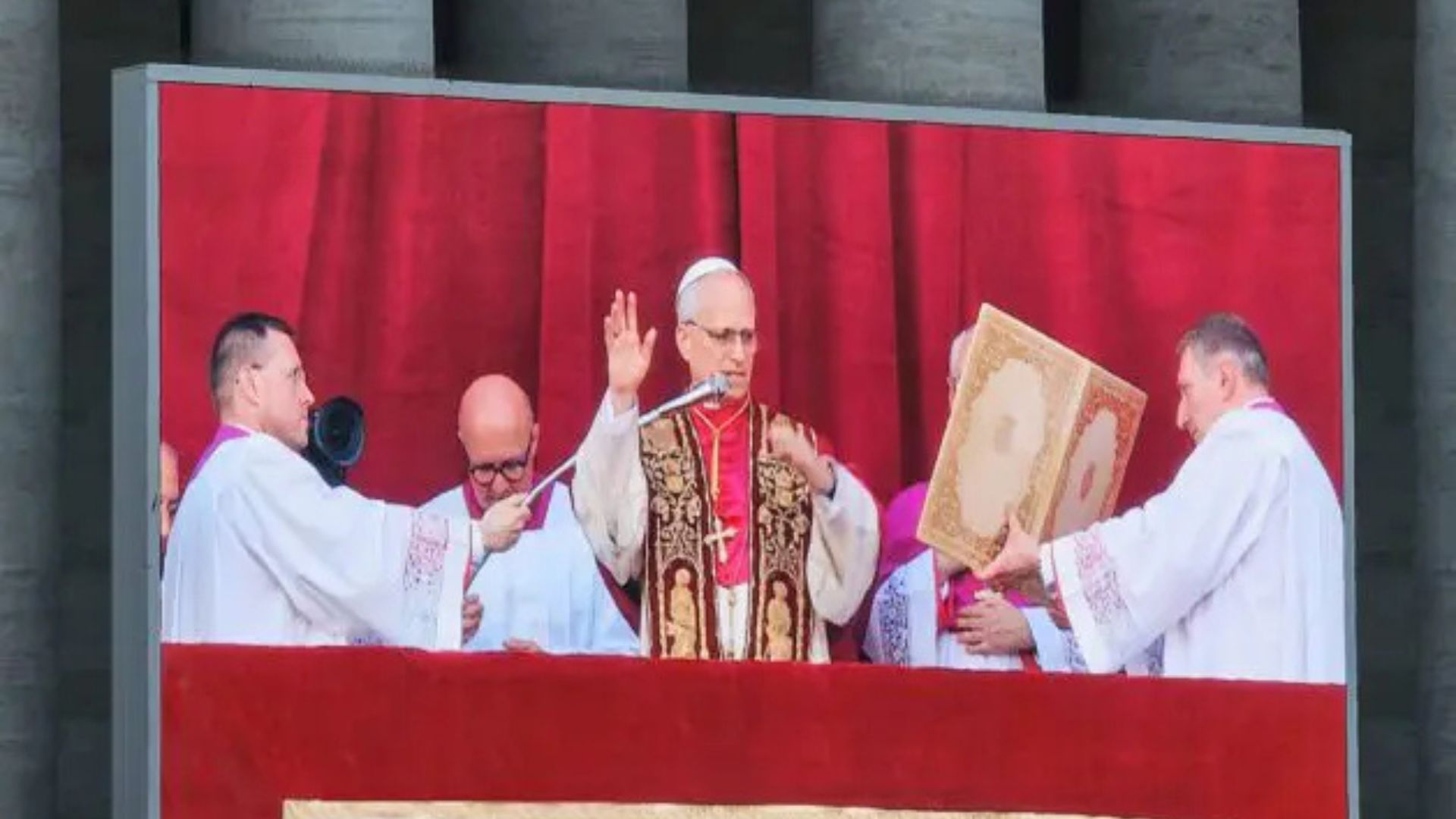 L’augurio di Madre Chiara Cazzuola a Papa Leone XIV
